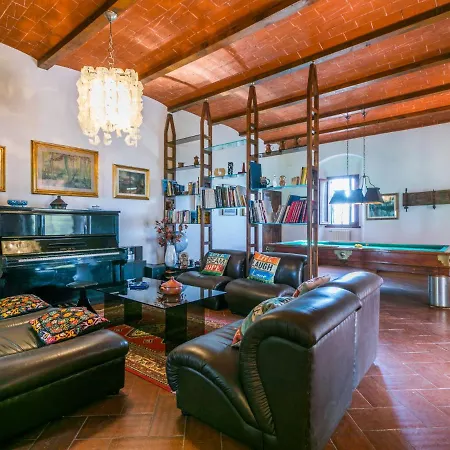 I Cancelli By Interhome * Pontassieve